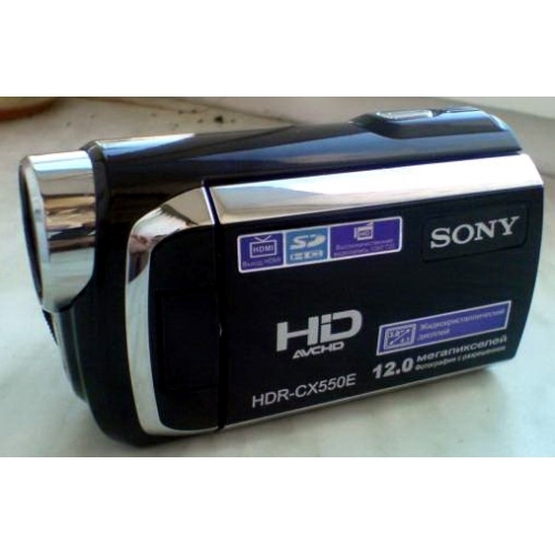 продам видеокамеру SONY HDR-cx550e