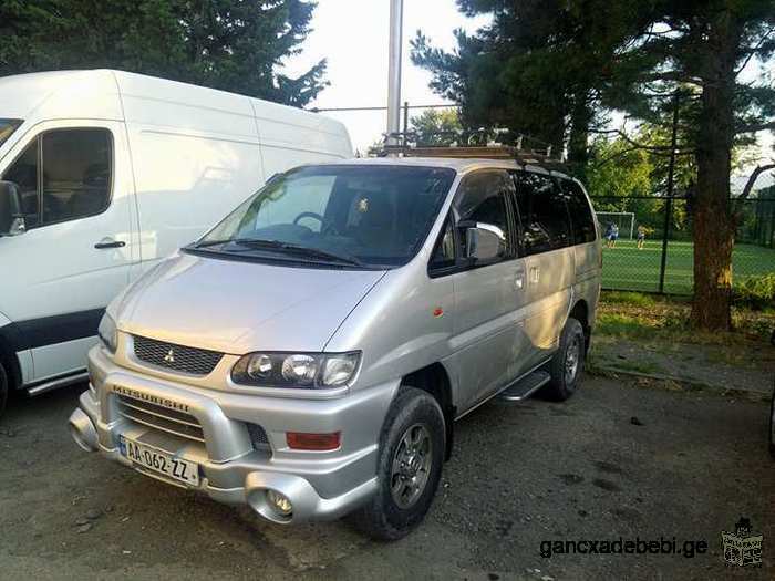 Mitsubishi Delica