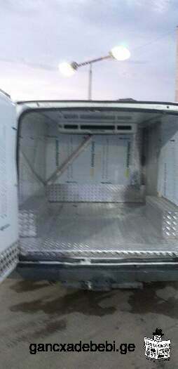 freezer car