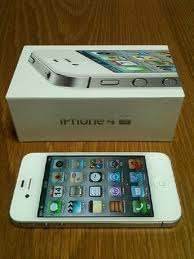 Apple Iphone 4S 64GB gaxsnilia da iPad 3.100% originaluri yidva 2 erTeuli miiRoT 1 cali ufaso