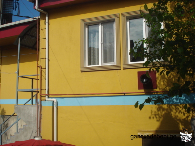 I rent an apartment daily in Batumi. Two-room apartment for rent in Batumi for 70 GEL per day.