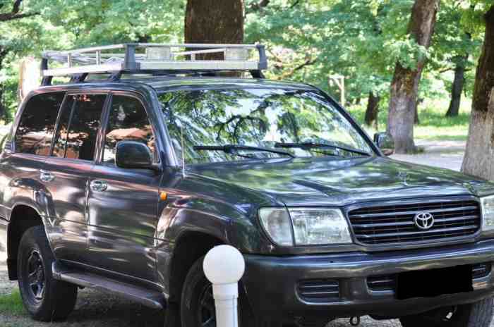 Voiture de Location à Tbilissi en Géorgie 4x4 car rental