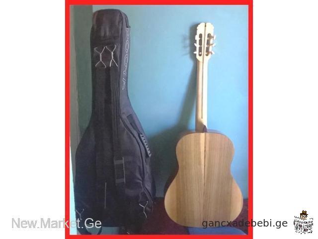 Original classic Guitar Pooya Model PG3 Serial No 22213 Isfahan - Iran with guitar case Pooya