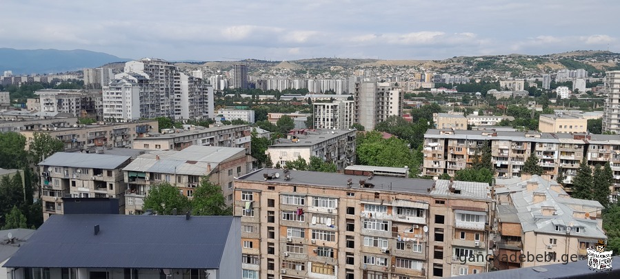 qiravdeba bina didubeSi "taha plazas" korpusSi