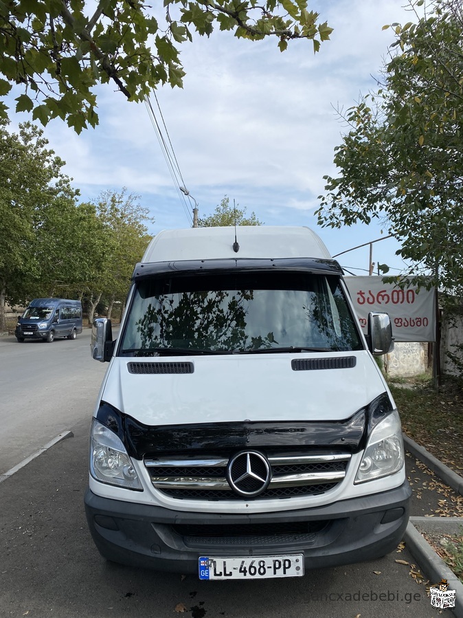 ქირავდება მიკროავტობუსი Mercedes-Benz Sprinter 20 ადგილი