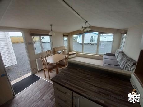 Large panoramic mobile home