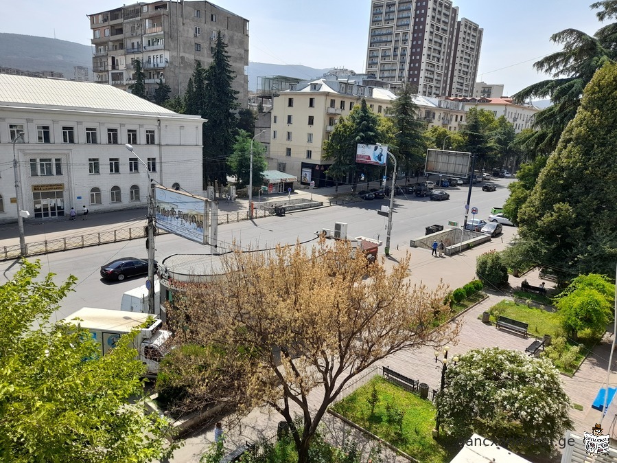 qiravdeba samoTaxiani metro samedicinos Tavze