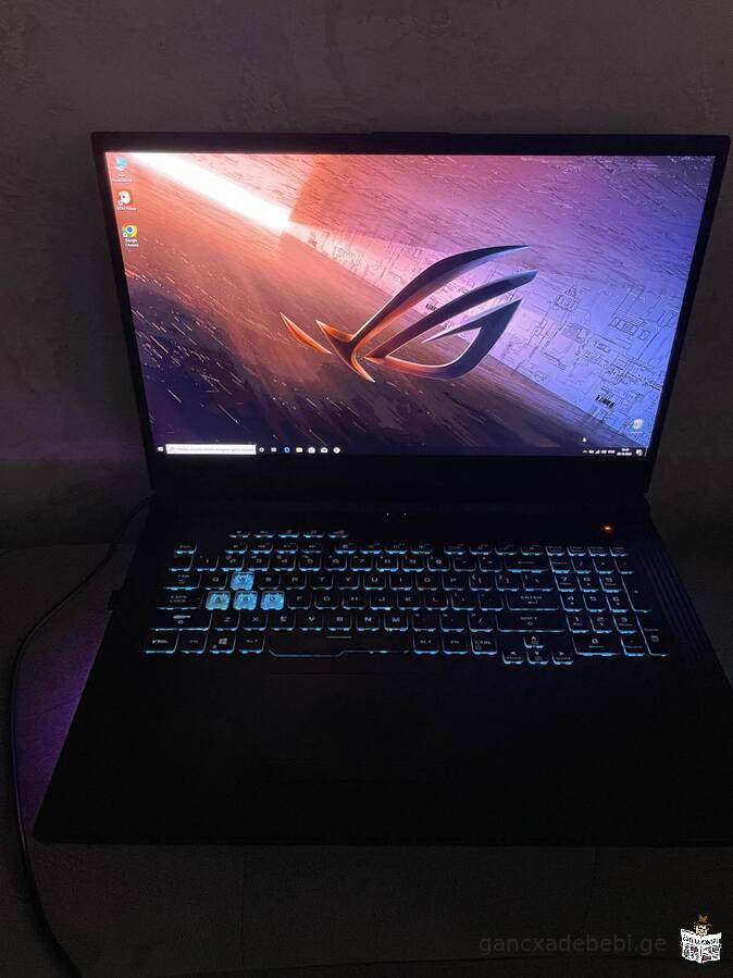 leptopi ASUS ROG Strix 17 17.3 in Gaming Laptop