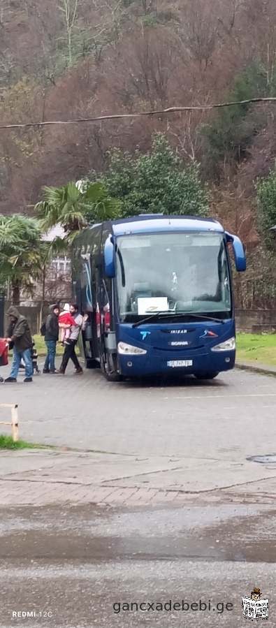 qiravdeba avtobusebi turistul kompaniebze da skolebze