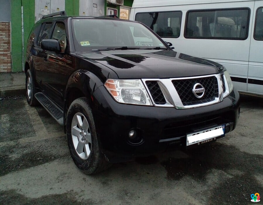 Nissan pathfinder