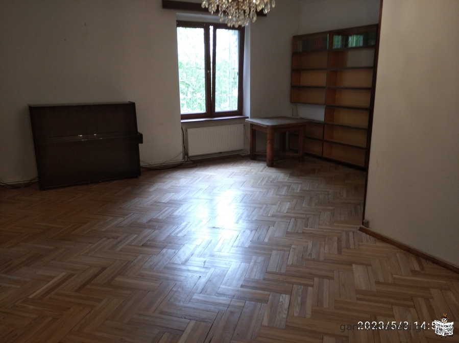 A 5-room apartment is for rent as an office near the metro "Medical University".