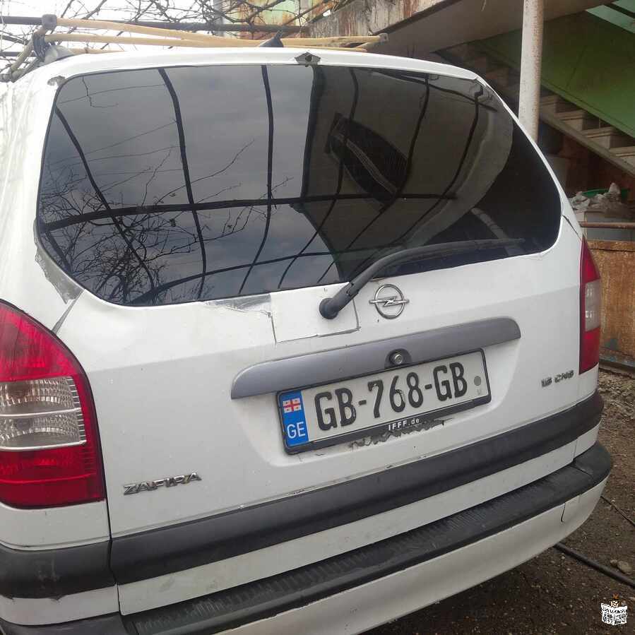 iyideba opel zafira