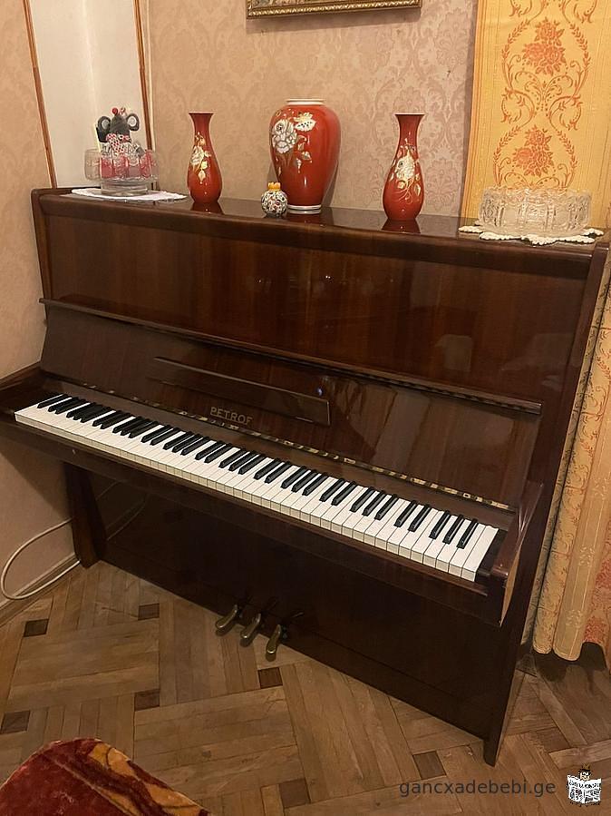 iyideba sakoncerto fortepiano petrovi (fasi 700dolari) 599-84-88-06 valeri