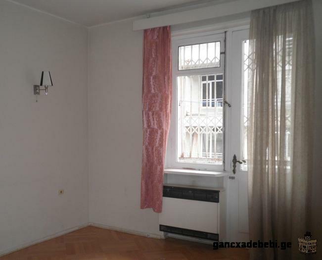 Spacious 2-room apartment for rent in Vake, "Mrgvali Baghi" near the UN office