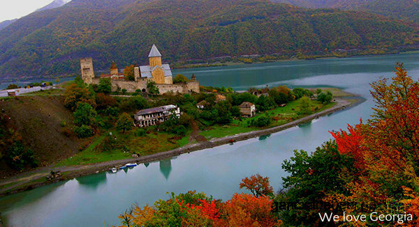 სასწრაფოდ ანანურთან სოფ ციხისძორში მინიმალურ ფასში იყიდება მიწის ნაკვეთი