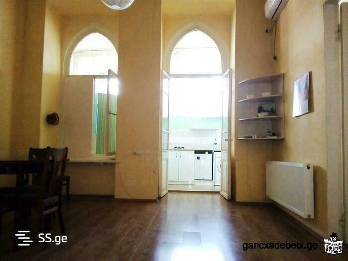 2-room (52 sq.m.) cozy apartment for rent in Sololaki