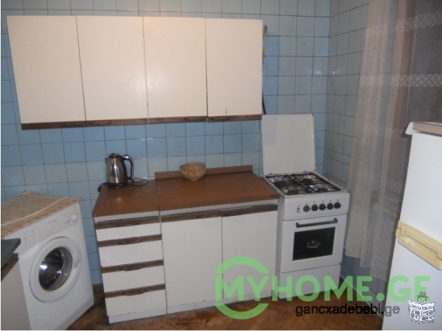 3-room, 8 (9), 75 sq.m. q. tsamebuli str. lift, internet, hot water, refrigerator, washing machine,