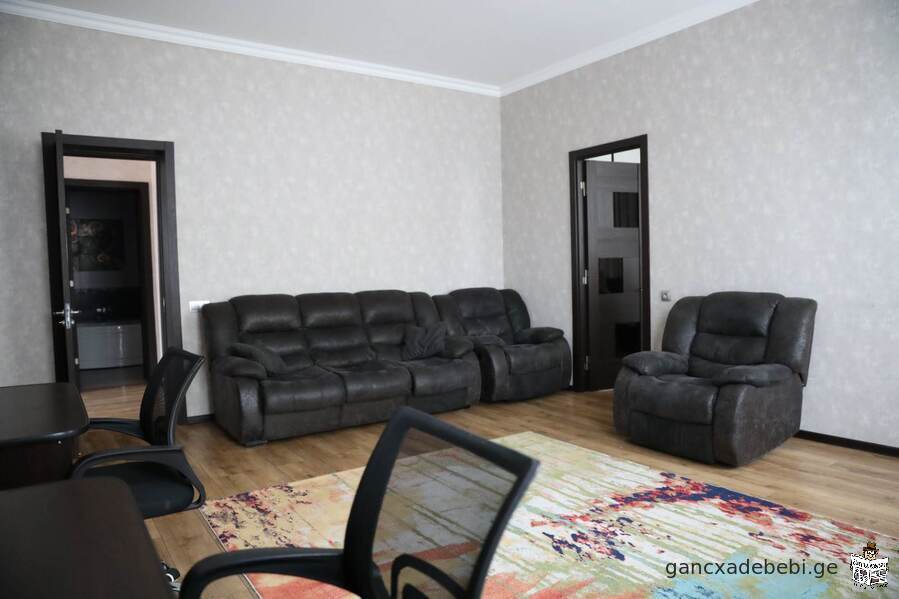 4-room renovated apartment for rent