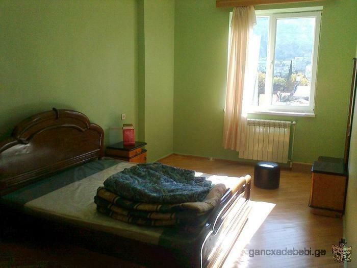A 4 room Apartment for rent in vake kipshidze St.5A.