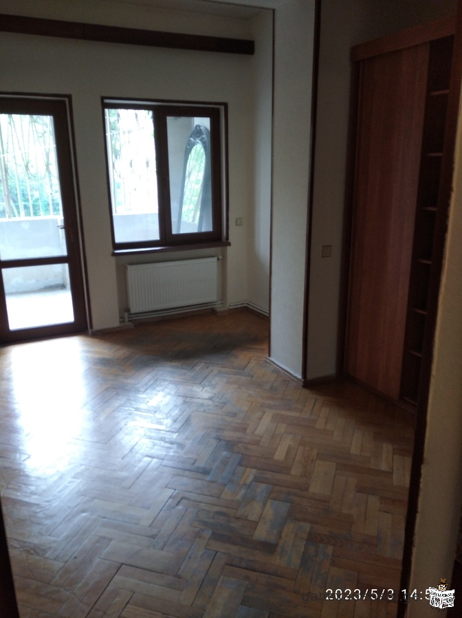 A 5-room apartment is for rent as an office near the metro "Medical University".