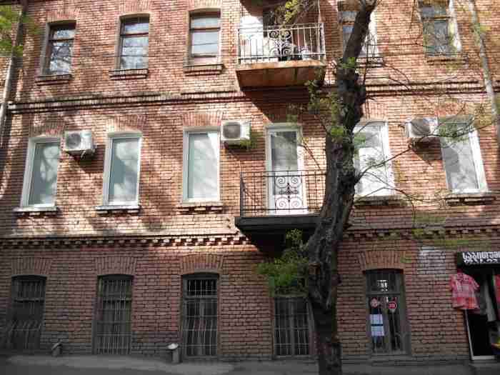 Apartment For Rent in the center of the city By Owner: