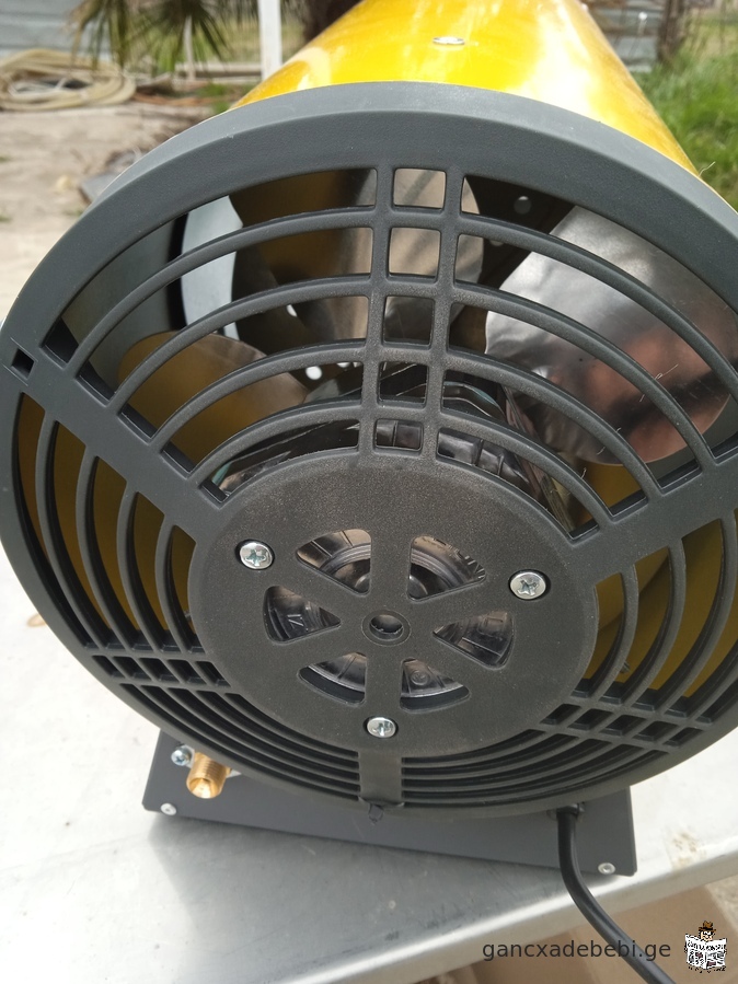 Ballu BHG-40 gas heater with fan. 33 kW. Heating up to 720 m³/h. ~250 m²