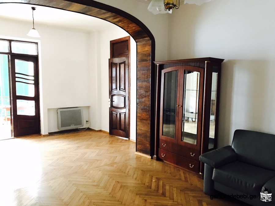 Big flat for sale in Batumi center