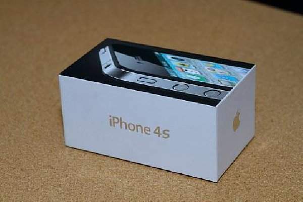 Buy Apple Iphone 4S For $350usd