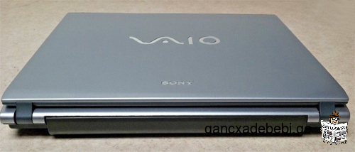 Compact laptop Sony Vaio Made in U.S.A. original compact noteboook Sony Vaio Made in U.S.A.