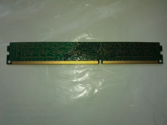 DDR3 PC3-12800 / 4Gb 1600Mhz 240 pin DIMM Kingston