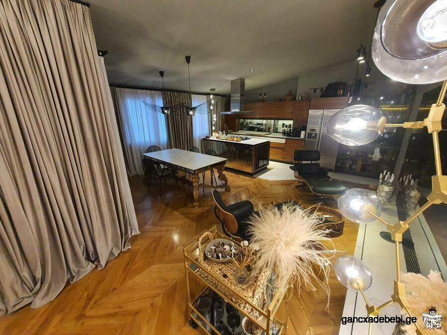 Eclectic Apartment at Jikia street