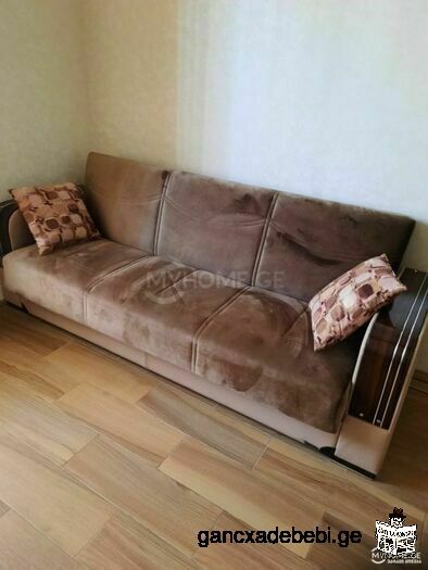 For sale a very comfortable apartment with a quality repair near the shopping and entertainment East
