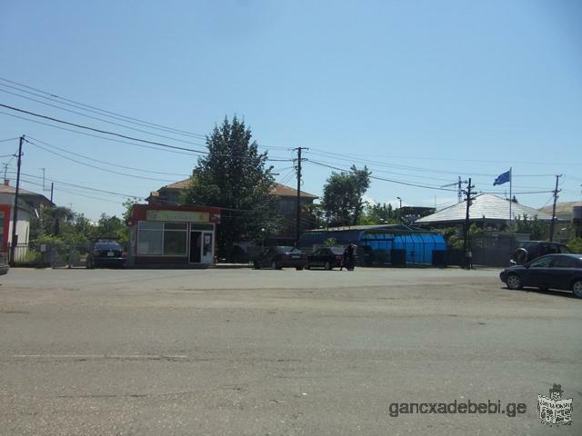 For sale: non-agricultural and commercial land (150 sq.m) in the most central part of the city.