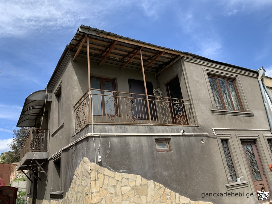 House for rent in the center of Sagarejo (Kakheti) with 2 floors and a private yard and garden