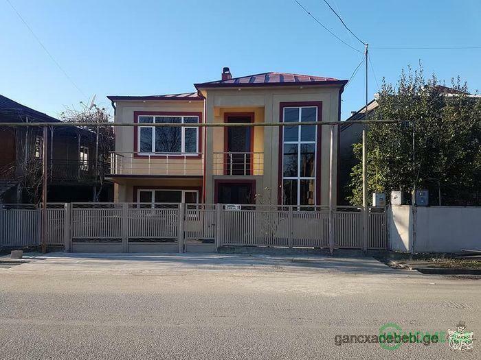 House for sale in Zugdidi, in the business zone, 140 000 USD equivalent in GEL.