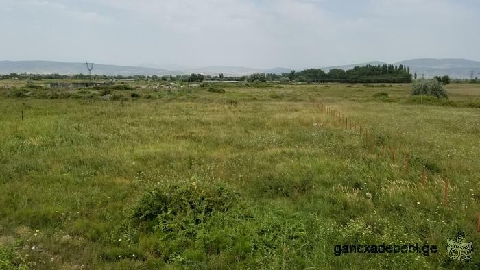 Land for sale next to central highway