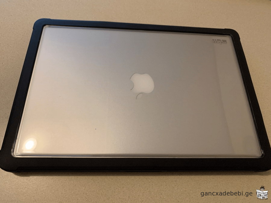 MacBook Pro 15" Retina Mid 2015- 2.5GHz i7 16GB 512GB SSD - MAC OS MONTEREY