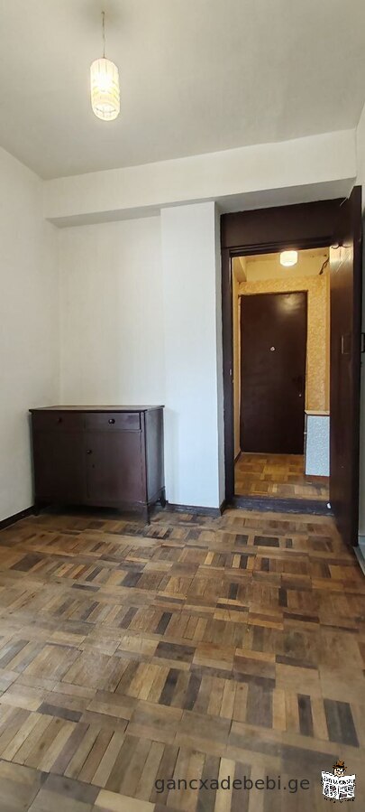 The owner. 5 room apartment for rent on the 10th floor of a 16storey building in Mukhiani 1 micro