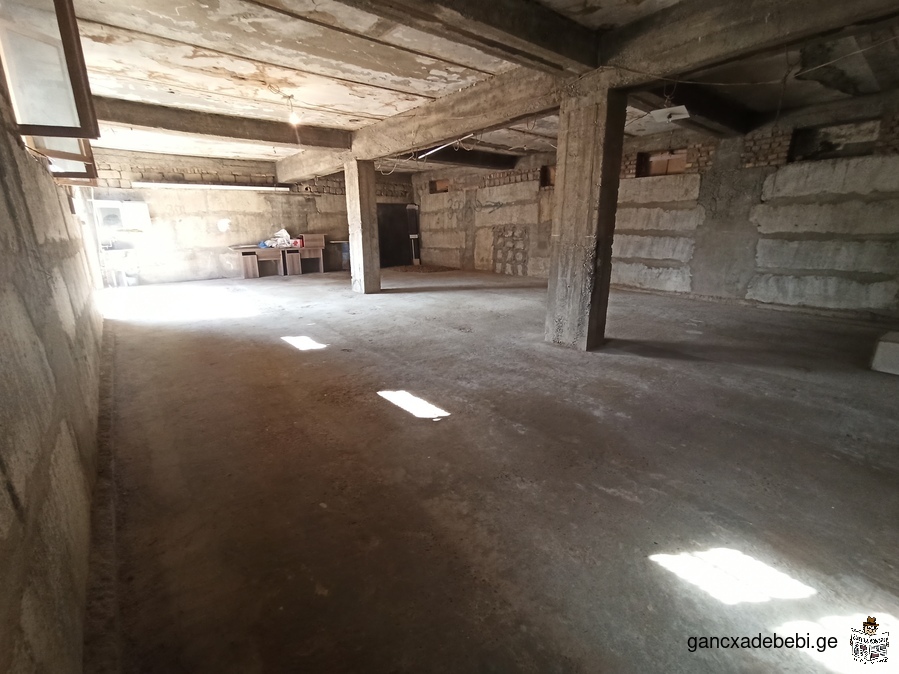 Warehouse commercial space for rent