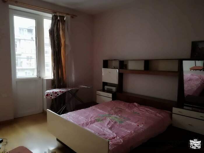 for rent, 150 m., 4-room apartment in Vake, I. Abashidze 50,