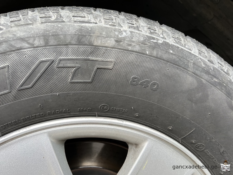 set of tires 265/65 R17 Bridgestone Japan