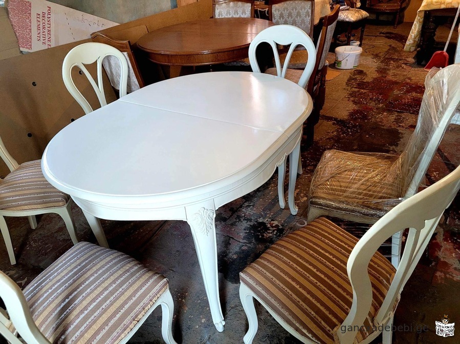 ფრანგული მაგიდა-სკამები იდეალურ მდგომარეობაში! 599185942 დამიკავშირდით ნომერზე
