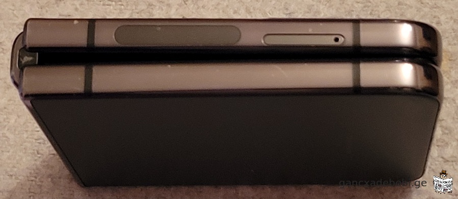Samsung Z Flip4 8GB/512GB (USA) ruxi, axaliviT