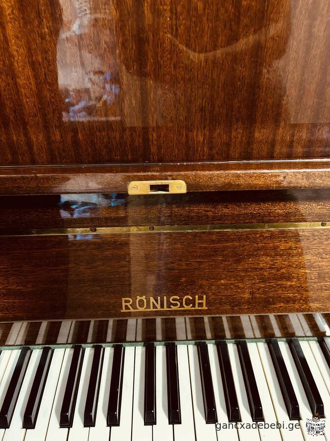 iyideba germanuli pianino ,roiniSi''