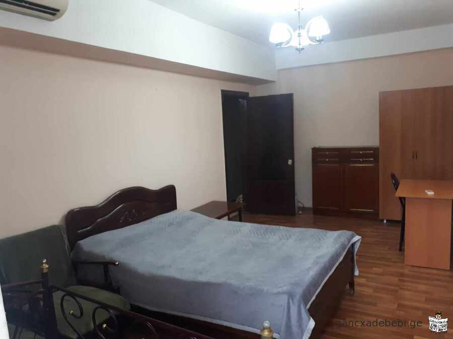В Батуми , около Шератона сдается 1 комнатная квартира