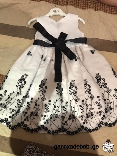 Детское нарядное платье на 3-4 года