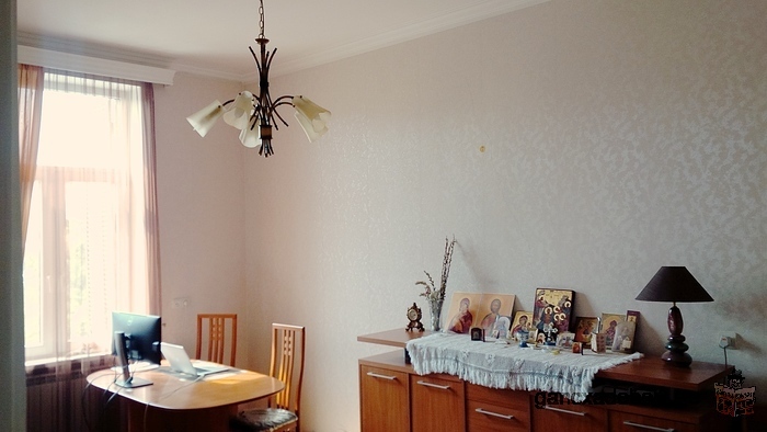 Долгосрочная аренда 2х-комнатной квартиры в центре Тбилиси - Сталинка, $300/месяц