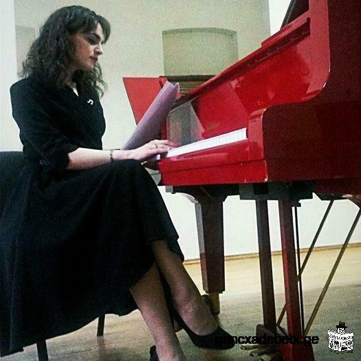 Пианист - Виктория Сурмава