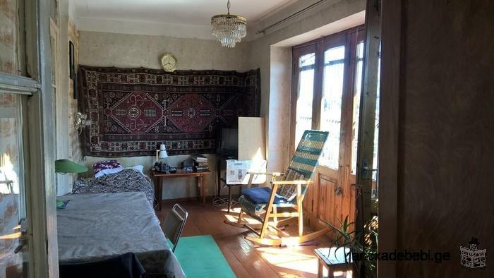 Продается 4-комн квартира в Тбилиси, Исани-Самгори, район Африка