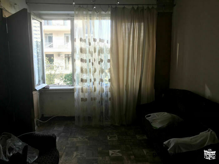 Продам 2х комнатную квартиру на Ваке-Сабуртало, 44 кв. метров. являюсь владельцем.